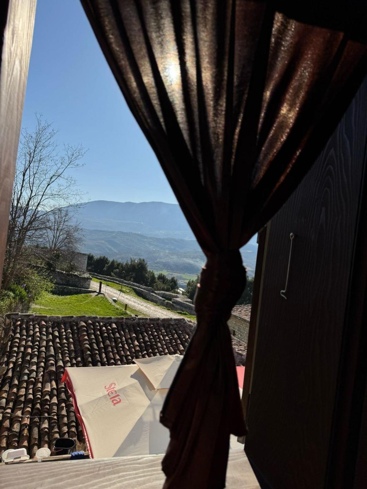 Hotel Bujtina Bega à Berat Extérieur photo