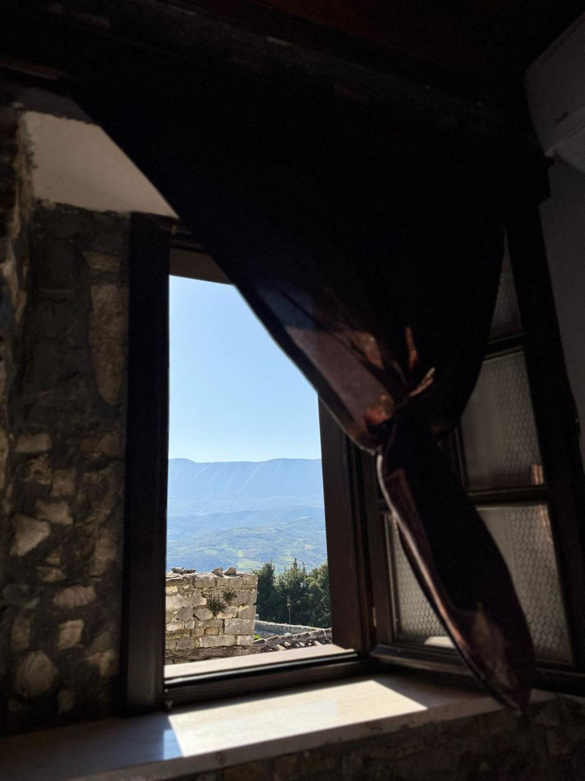 Hotel Bujtina Bega à Berat Extérieur photo